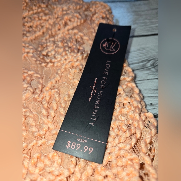 Love for Humanity Peach Colored Lace Cocktail Dress Size Small NWT - Picture 5 of 9